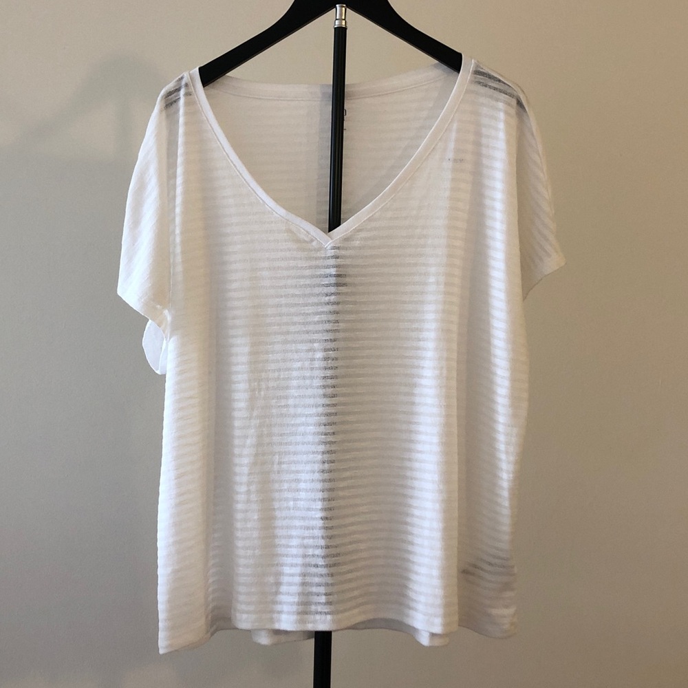 Gap Striped Semi Sheer Lightweight T-shirt Sz L Sleeveless V-Neck Cotton Blend